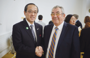 Treharris Councillor meets the Mayor of Hiroshima at a Peace event in Manchester